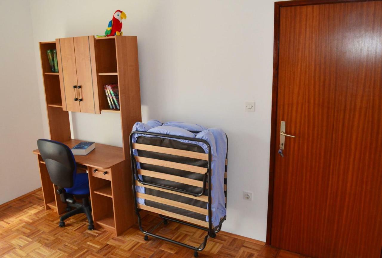 Apartman Rosa Pirovac Eksteriør bilde
