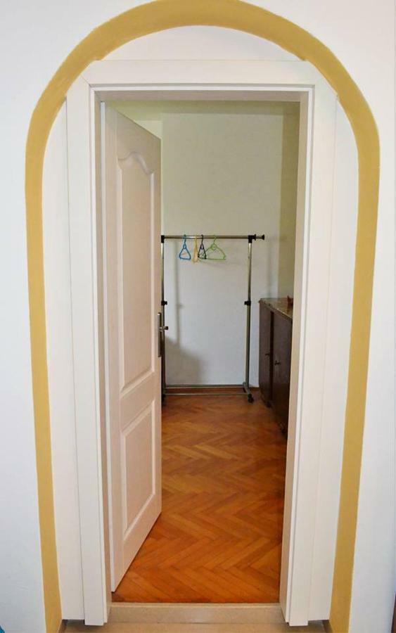 Apartman Rosa Pirovac Eksteriør bilde